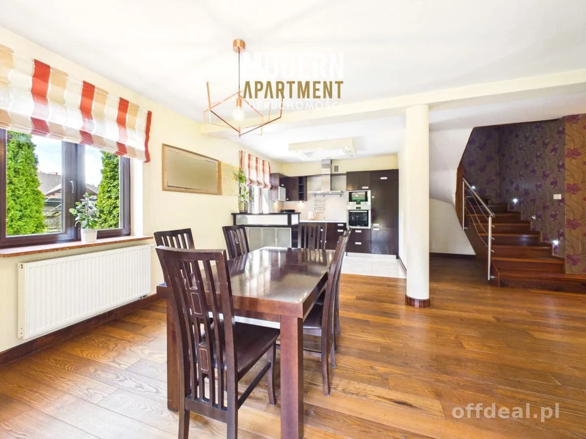 5-Zimmer Haus zum Verkauf in Milanówek | 160 m²