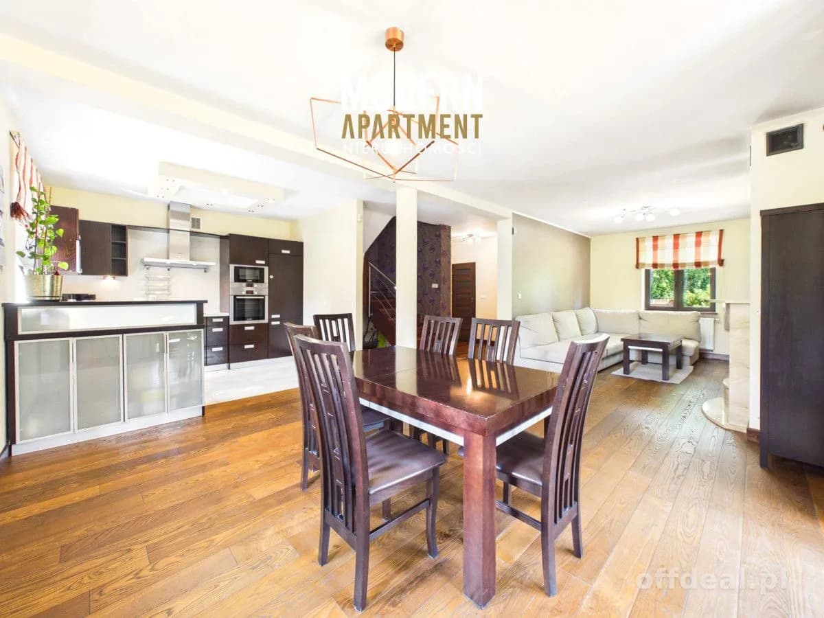 5-Zimmer Haus zum Verkauf in Milanówek | 160 m²