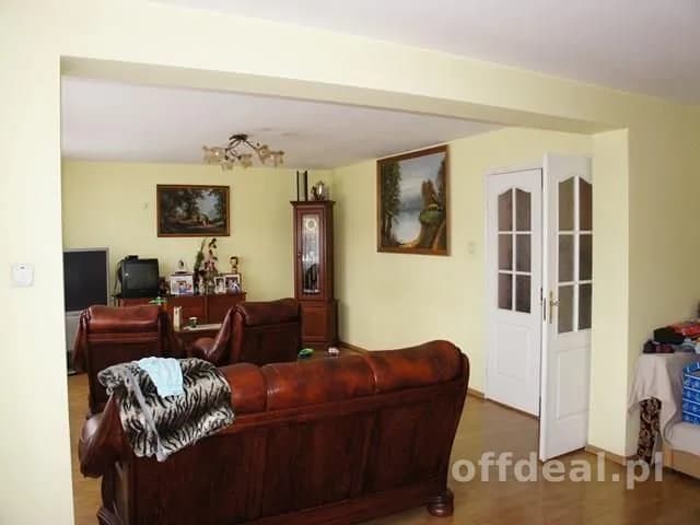 5-Zimmer Haus zum Verkauf in Żyrardów | 400 m²
