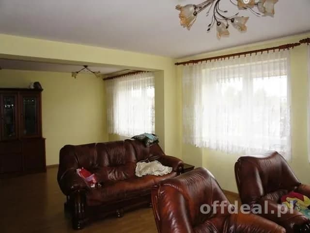 5-Zimmer Haus zum Verkauf in Żyrardów | 400 m²