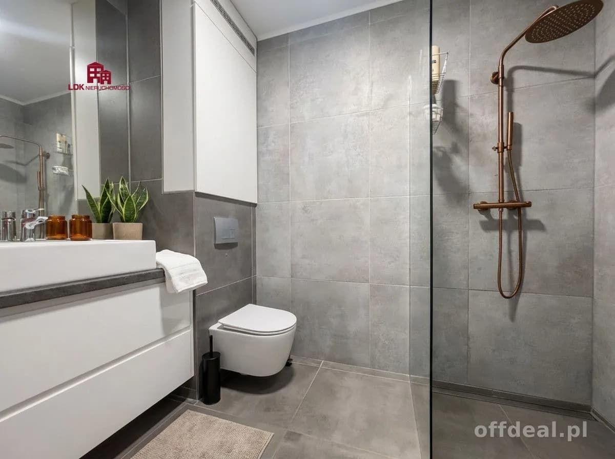 Eleganckie 3 pokoje po remoncie balkon 11m2
