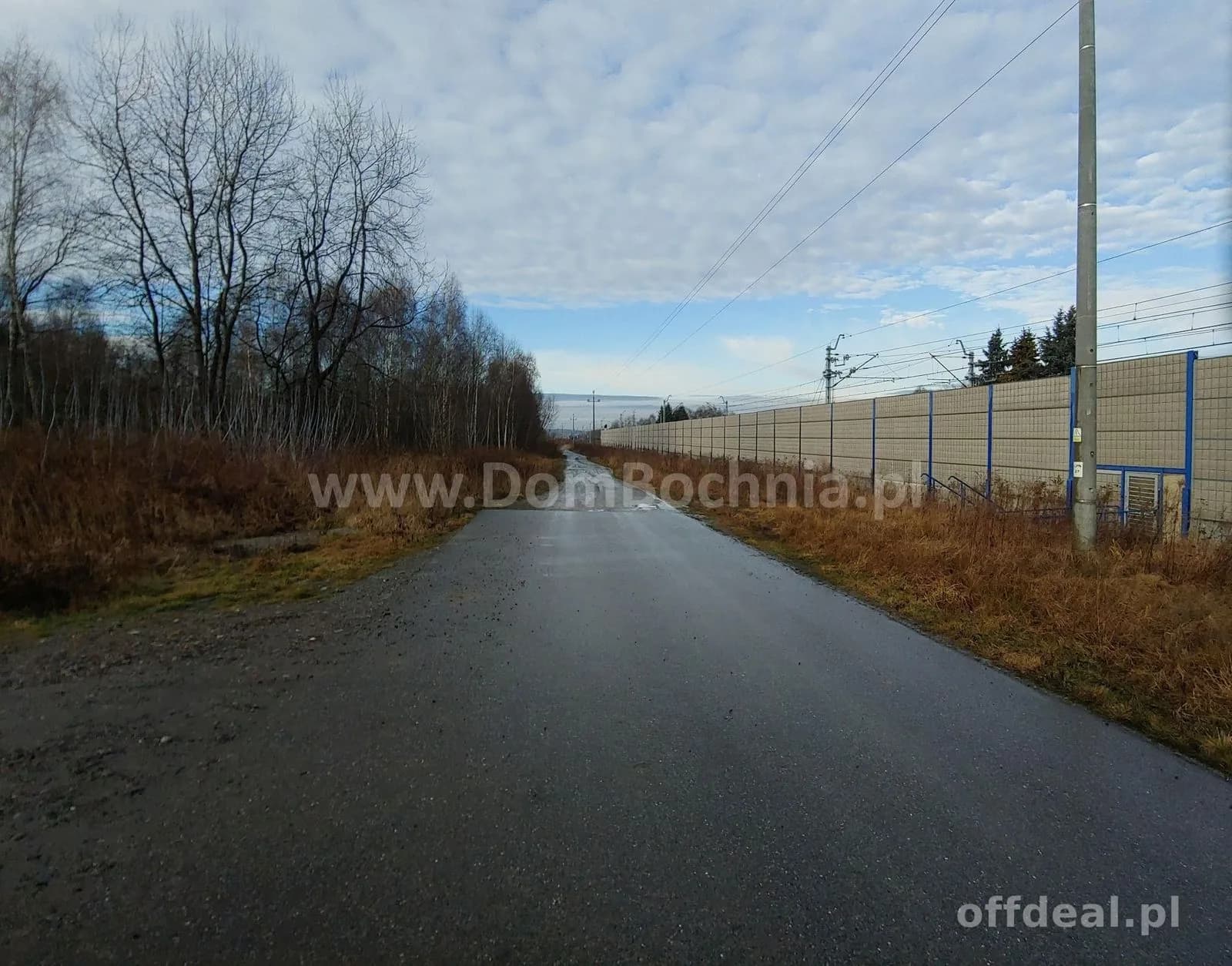 Krzeczów 32ary wąska budowlana działka