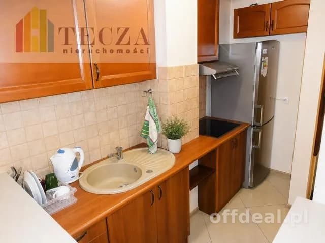 2pok tuż przy metrze URSYNÓW,duży balkon,polecam