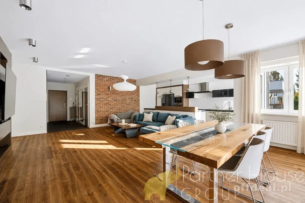 Przestronny apartament z tarasem | Syta | Odnowione