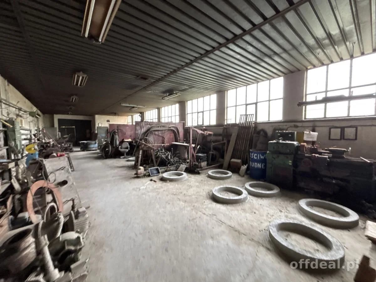 12-room commercial property for sale in Lubań | 835 m²