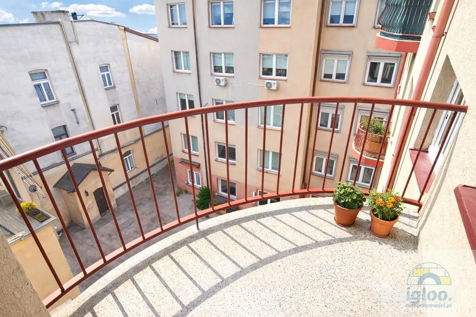 Mieszkanie 2 pokoje z balkonem w sercu miasta, winda