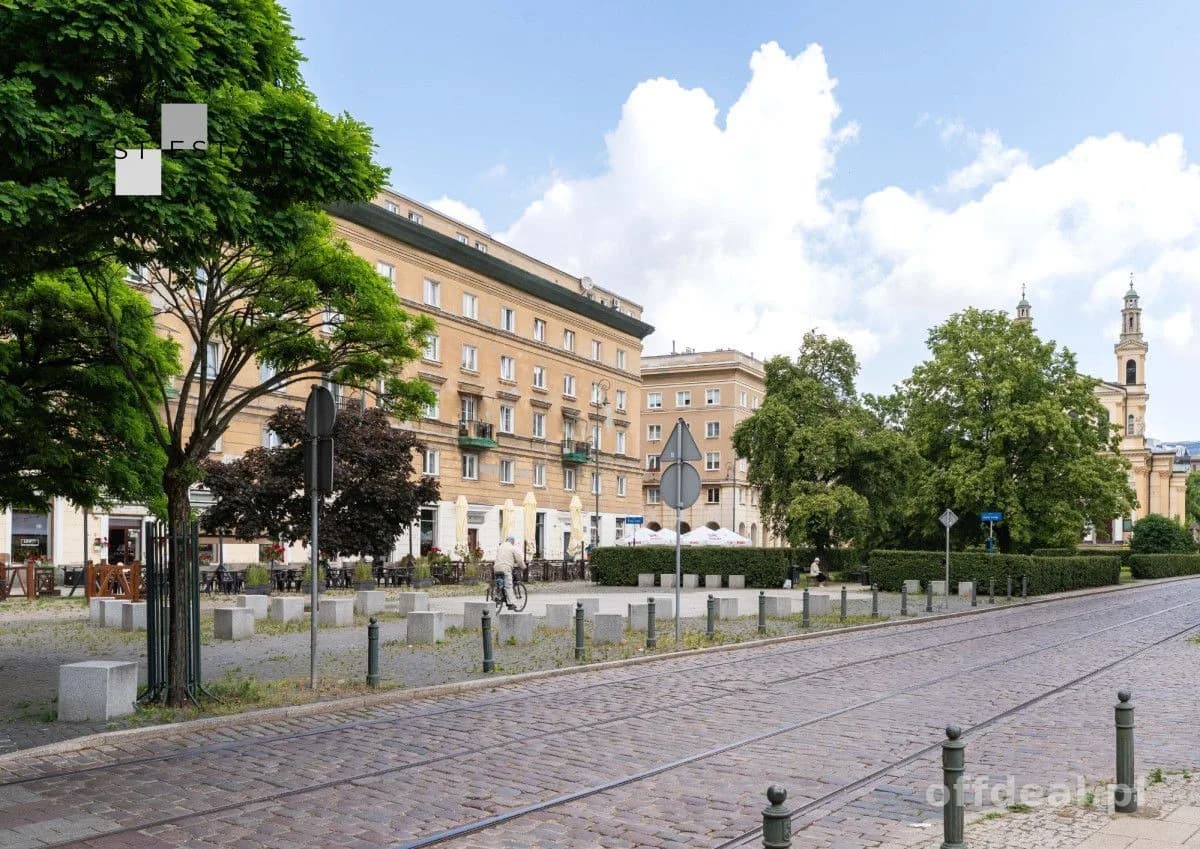 KAMIENICA POD ZEGAREM | STUDIO | 33 M2 | DOSTĘPNE