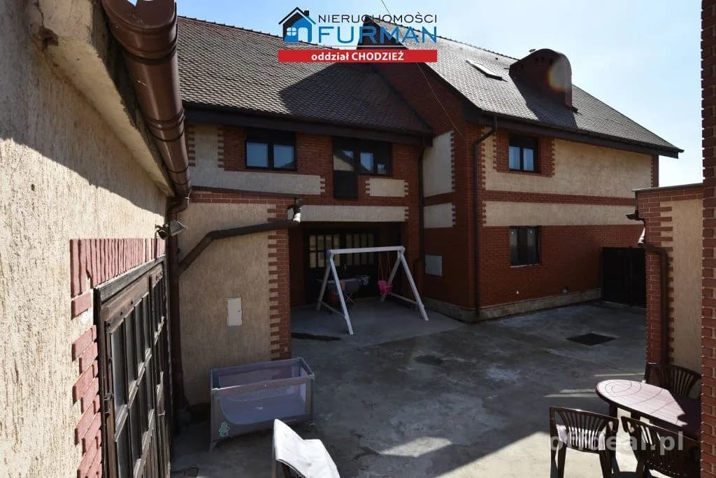 bien commercial à vendre à Chodzież | 691 m²