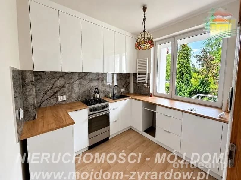 Фото 1: Будинок, 5 кімнати, 205 m², Żyrardów