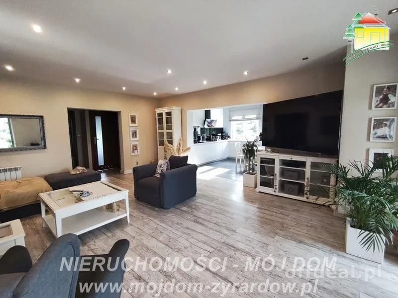 2-Zimmer Haus zum Verkauf in Wiskitki | 280 m²