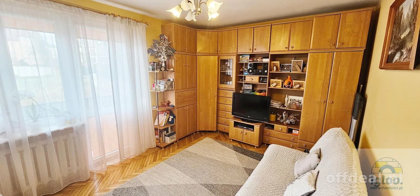 2 pokoje, wysoki parter, loggia na Szydłówku