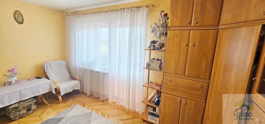 2 pokoje, wysoki parter, loggia na Szydłówku