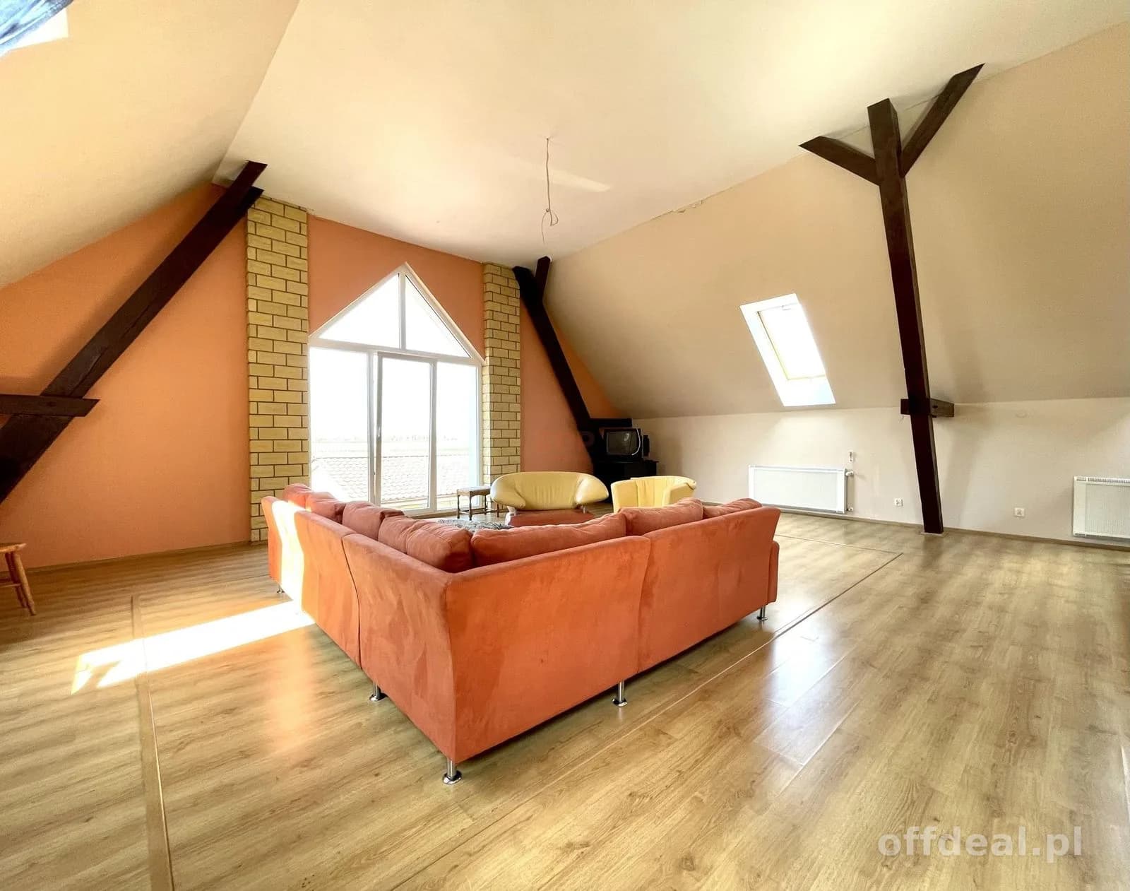 будинок на продаж у Lubiel | 7-кімн. | 450 m²