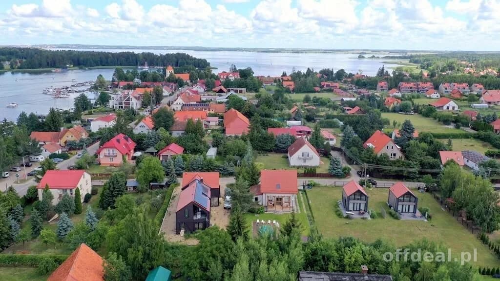 Atrakcyjny dom w Rydzewie, gm. Miłki – nad jeziorem Niegocin!