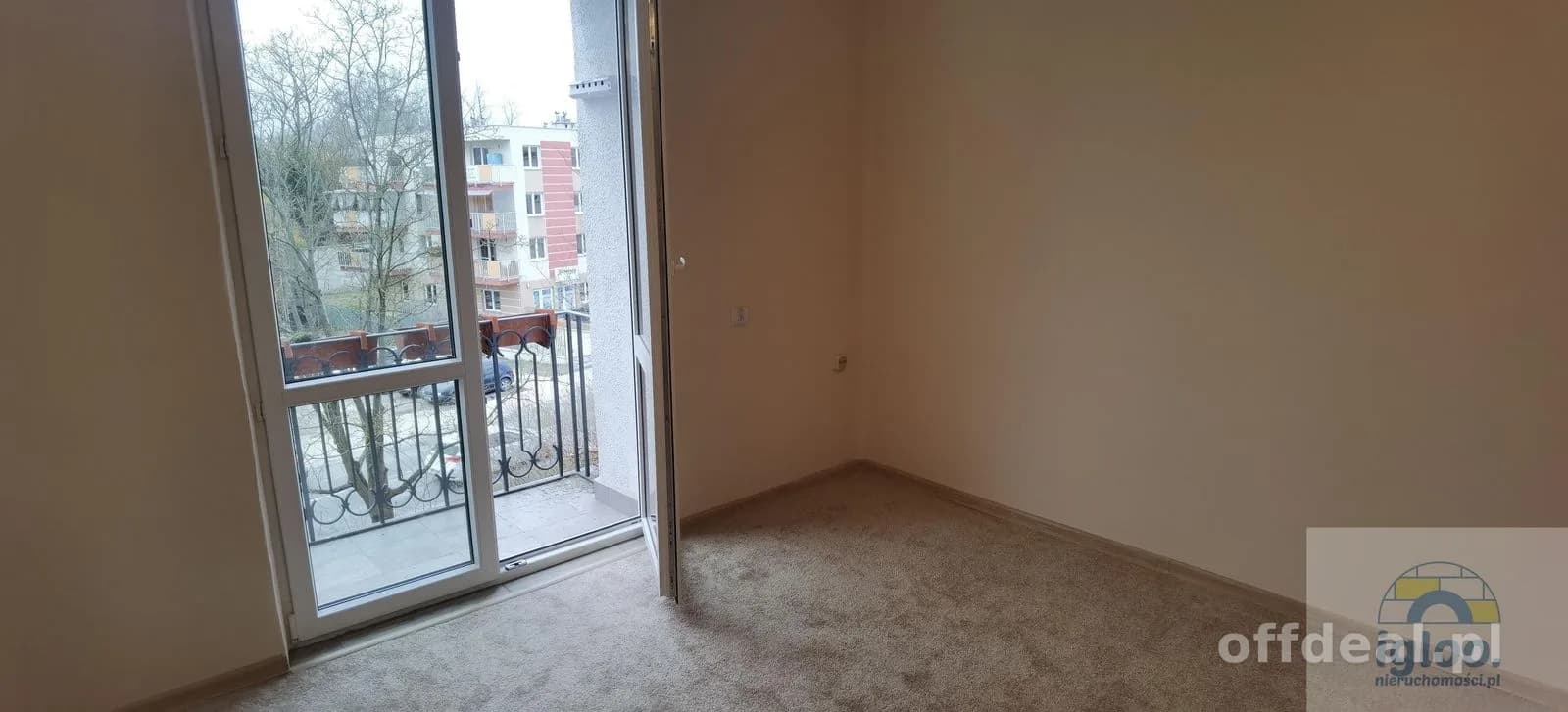2-pokoje z balkonem na os.Uroczysko