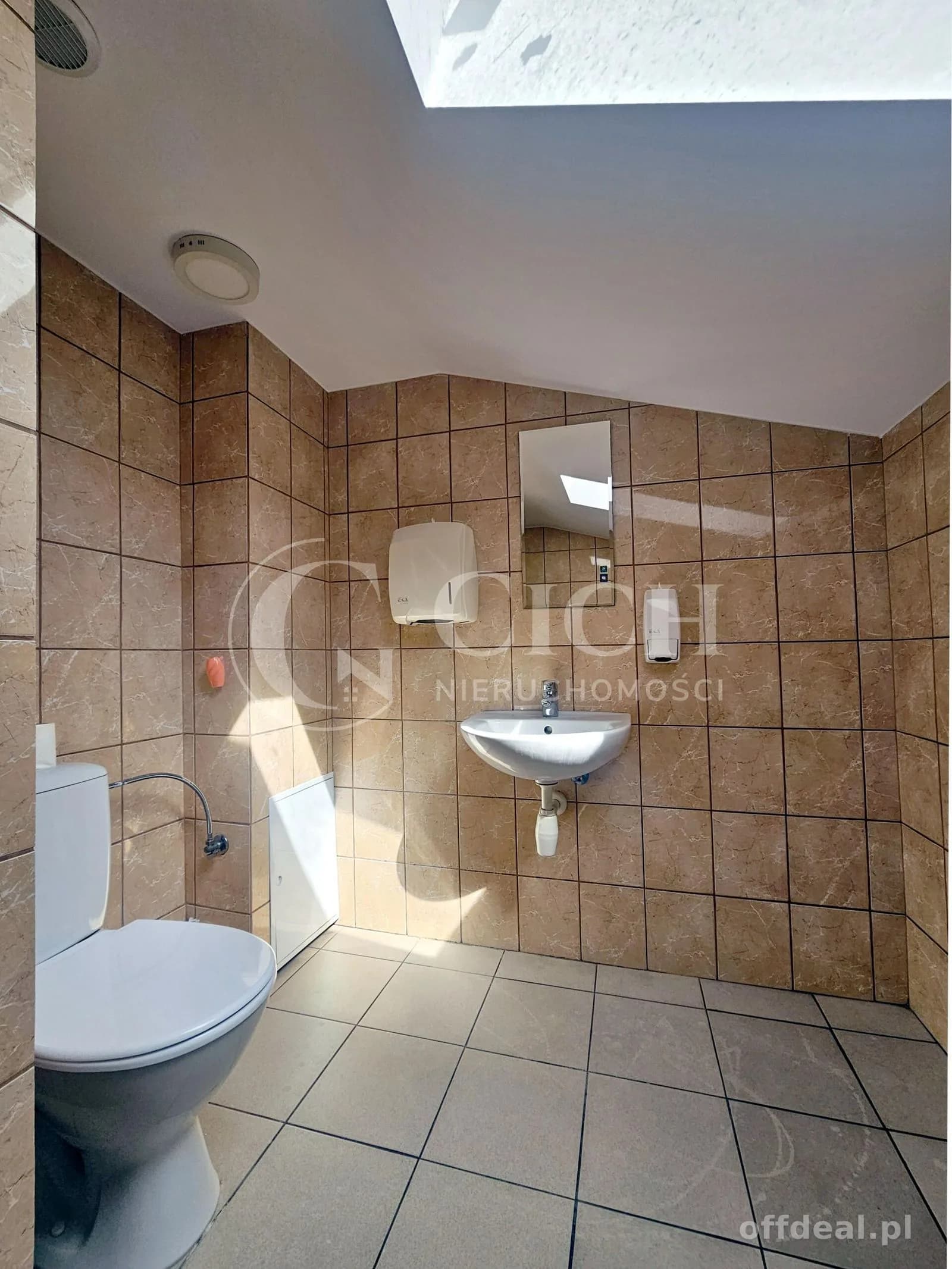 Duży lokal biurowy -119,5 m2