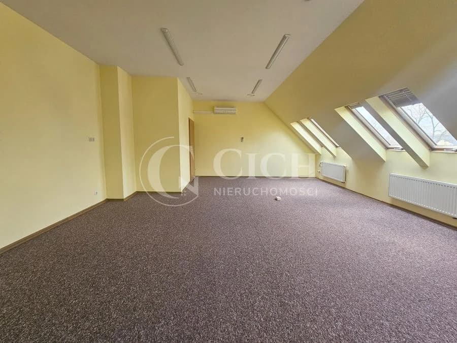 Duży lokal biurowy -119,5 m2