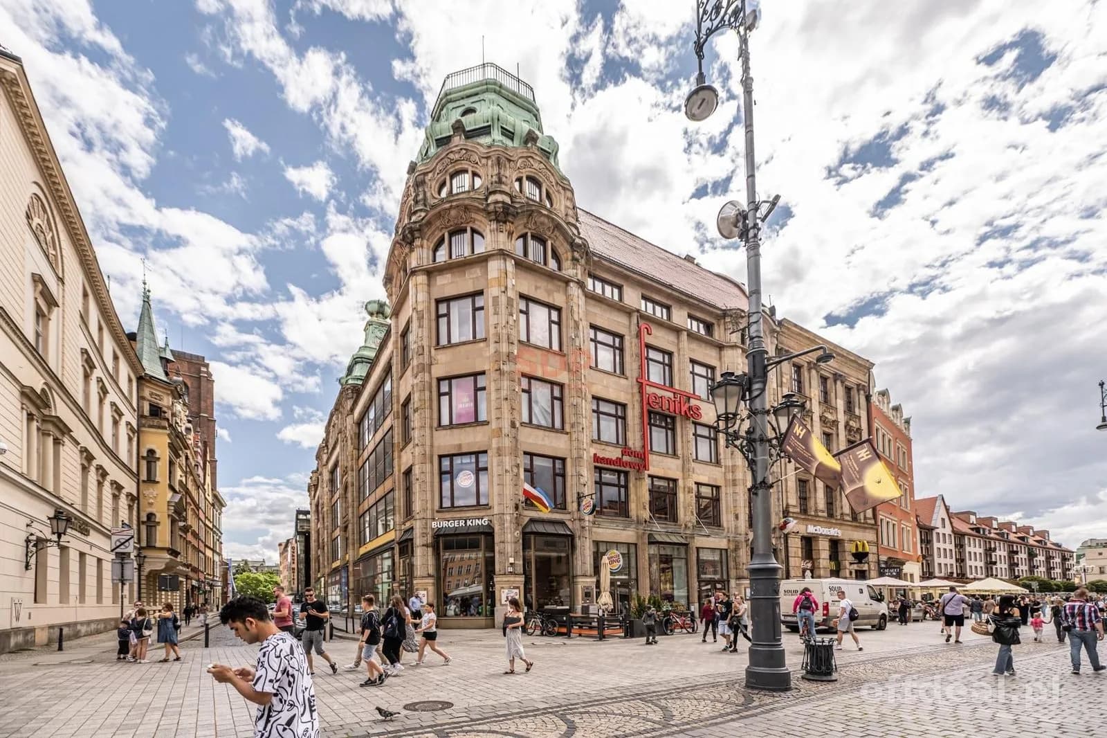Lokal na wynajem 105 m2 w samym centrum!