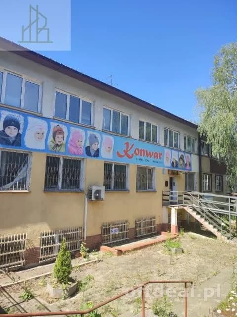 bien commercial à louer à Warszawa, Kawęczyn | 178,38 m²