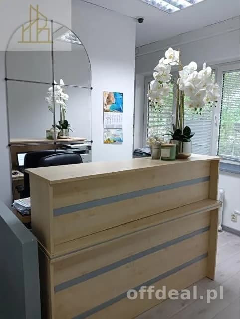 bien commercial à louer à Warszawa, Kawęczyn | 178,38 m²