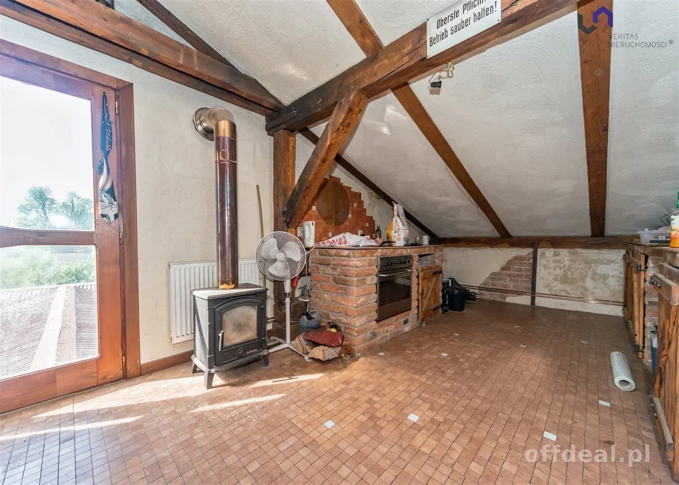 PONAD 2200 M2 POWIERZCHNI UŻYTKOWEJ MIESZKAŃ.