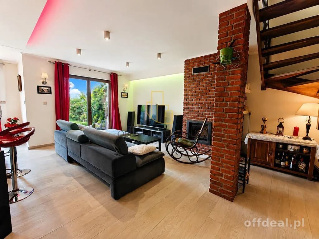 maison à vendre à Karwiany | 5 pièces | 157 m²