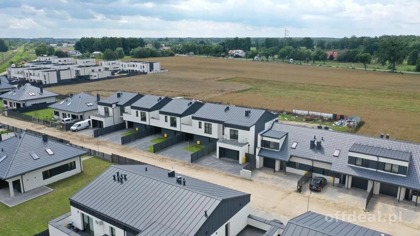Dom w zabudowie szeregowej z fantastycznym salonem