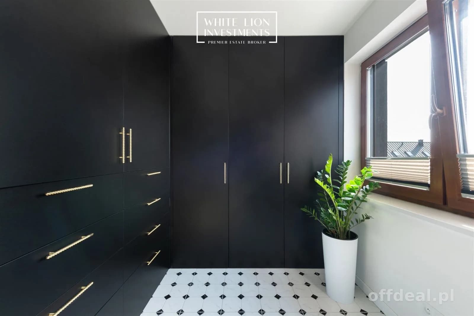 5-Zimmer Haus zum Verkauf in Stare Babice | 220 m²