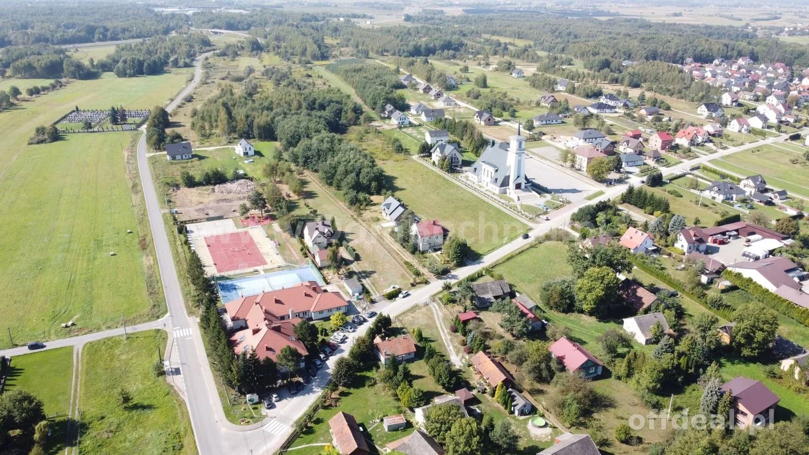 Borek gmina Rzezawa działka usługowa