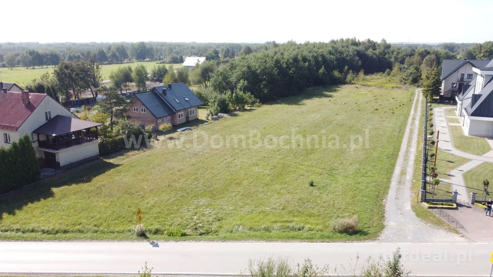Borek gmina Rzezawa działka usługowa
