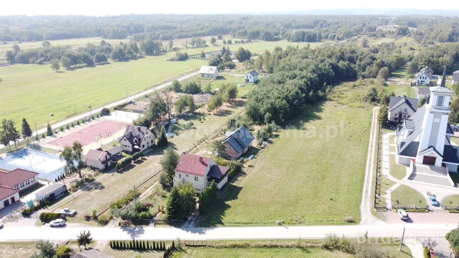 Borek gmina Rzezawa działka usługowa