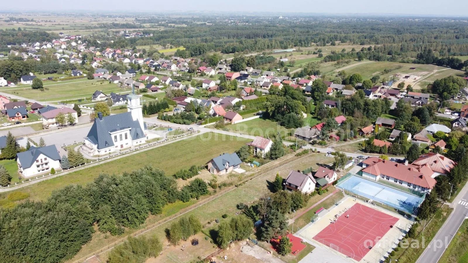 Borek gmina Rzezawa działka usługowa