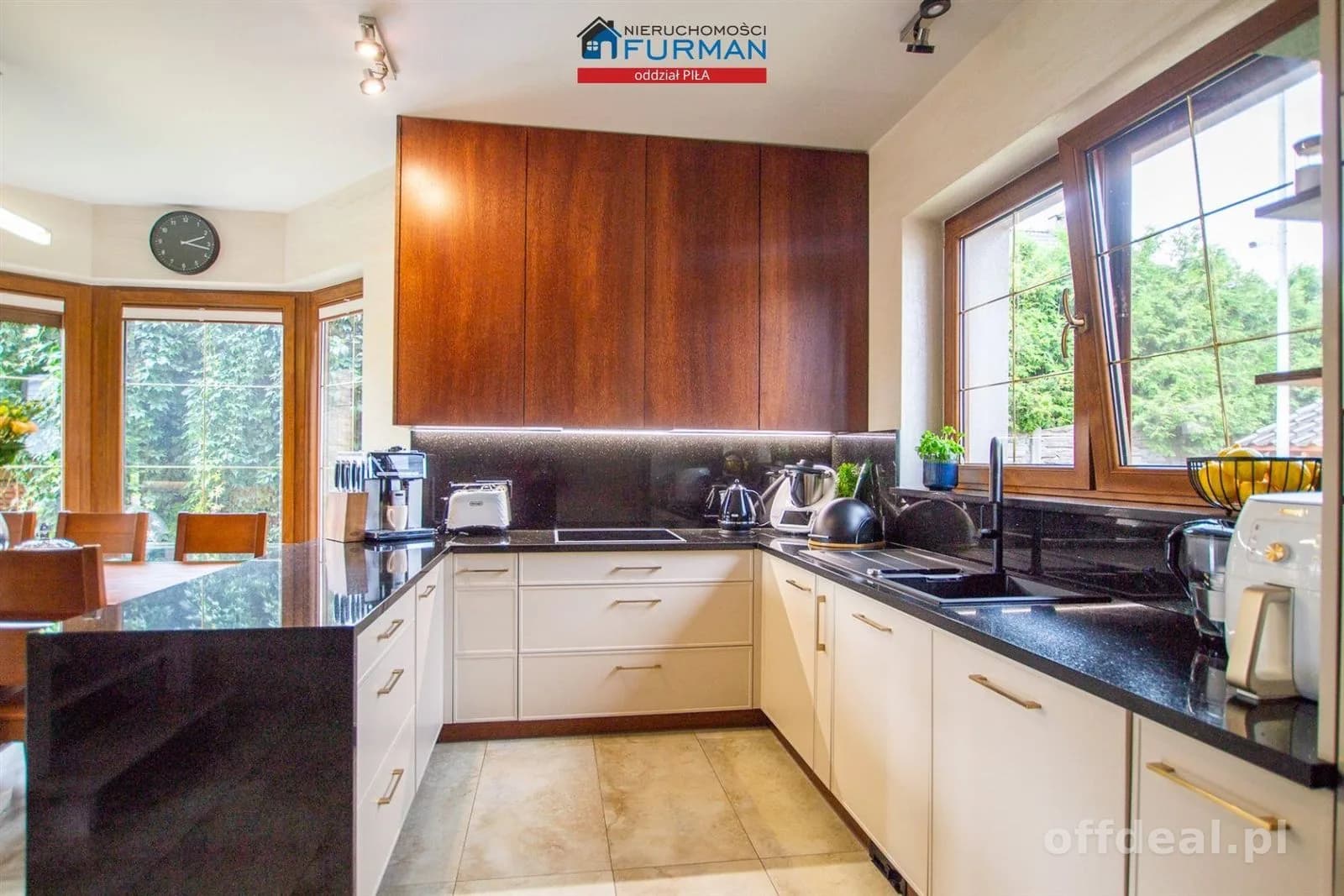 будинок на продаж у Szydłowo | 6-кімн. | 254 m²