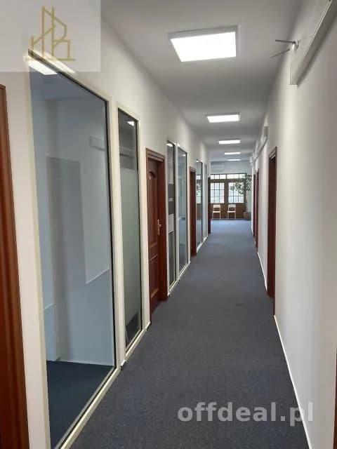 Gewerbeimmobilie zur Miete in Warszawa, Wilanów, Powsinek | 29 m²