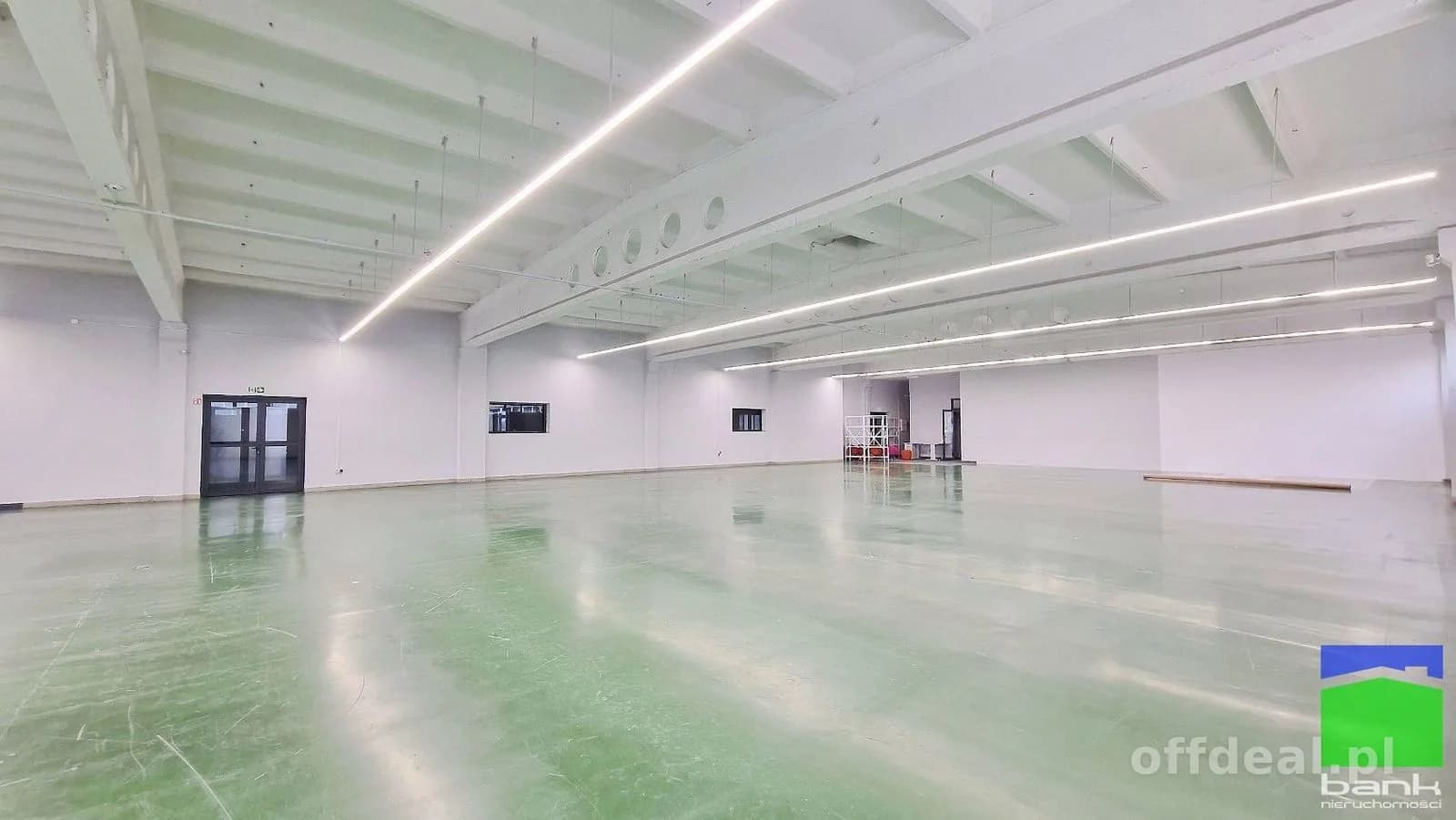 Pabianice - magazyn 670 m2 Ip. winda towarowa