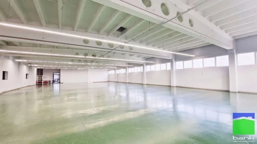 Pabianice - magazyn 670 m2 Ip. winda towarowa