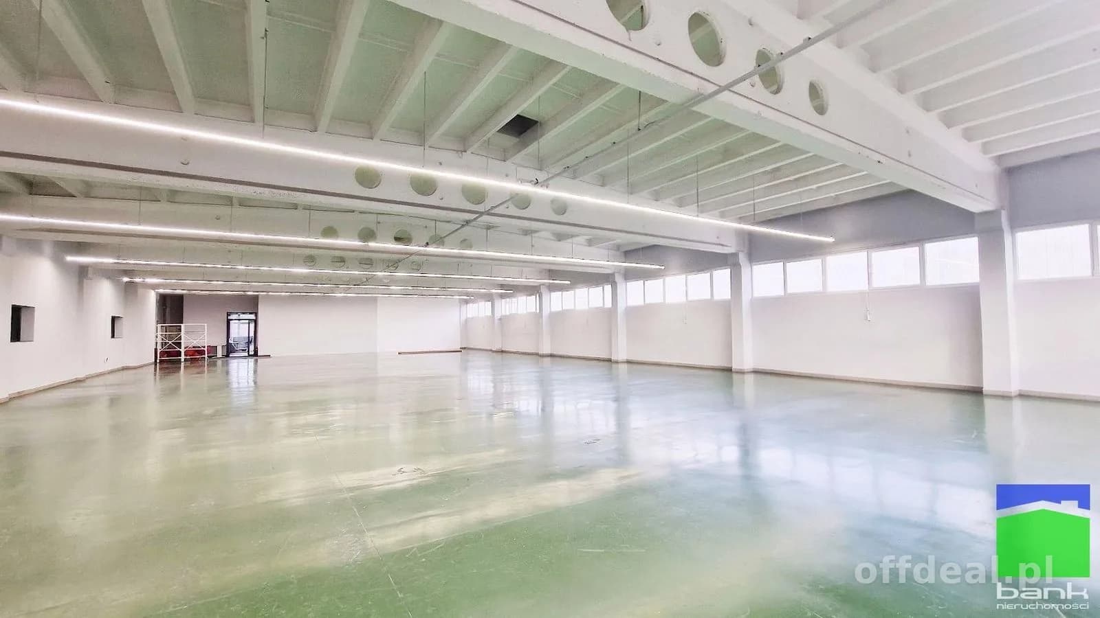 Pabianice - magazyn 670 m2 Ip. winda towarowa