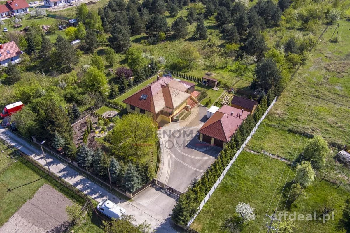 Garaż na 2 samochody | 250m2 domu | zielona okolic