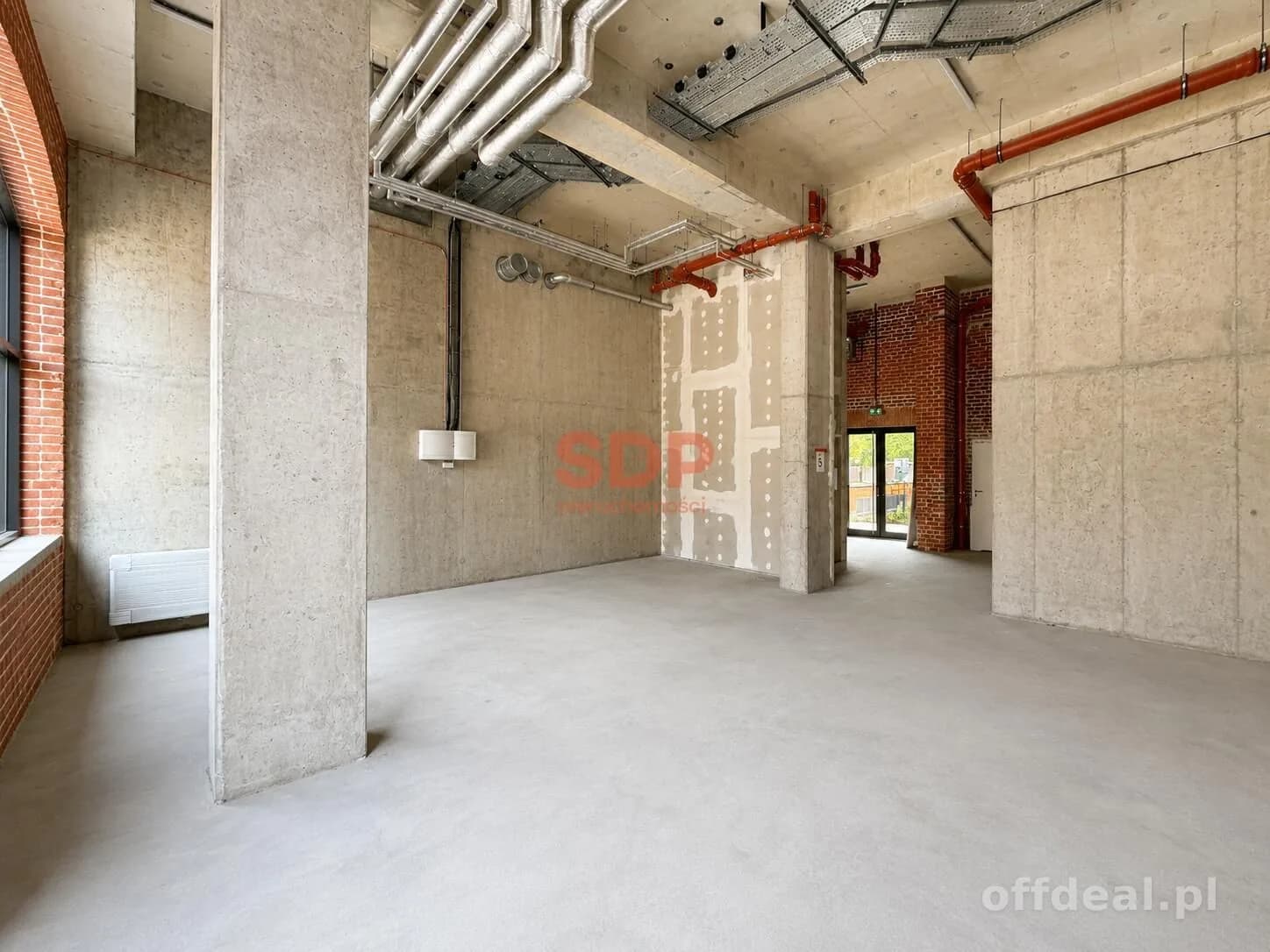 Lokal usługowy 87 m² z witrynami | Krakowska | Parking