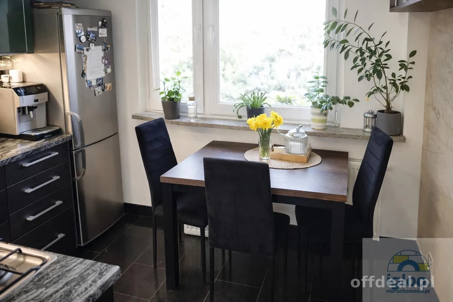 Mieszkanie 50m2 po remoncie -urządzone- Balkon- Bez Gazu- os.Stok