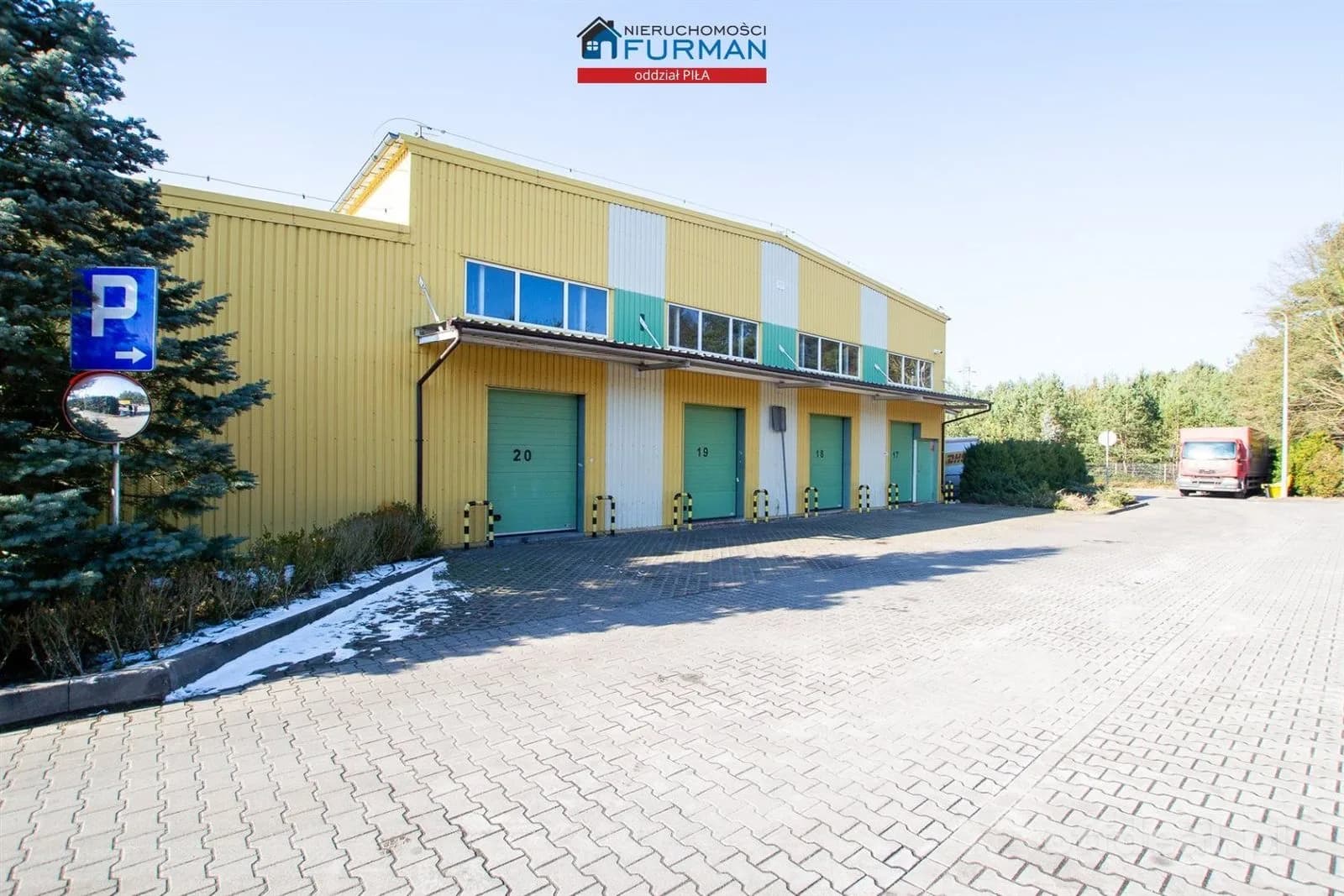 bien commercial à louer à Piła | 880 m²