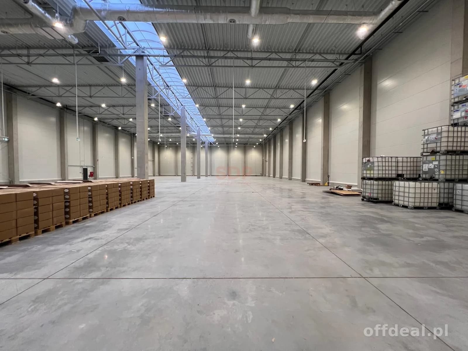 Gewerbeimmobilie zur Miete in Domasław | 1.800 m²