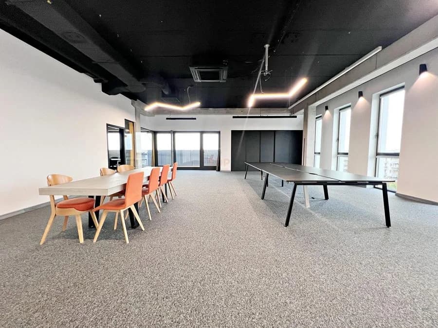 Nowoczesny lokal 175 m² w prestiżowym biurowcu przy ul. Zwycięskiej