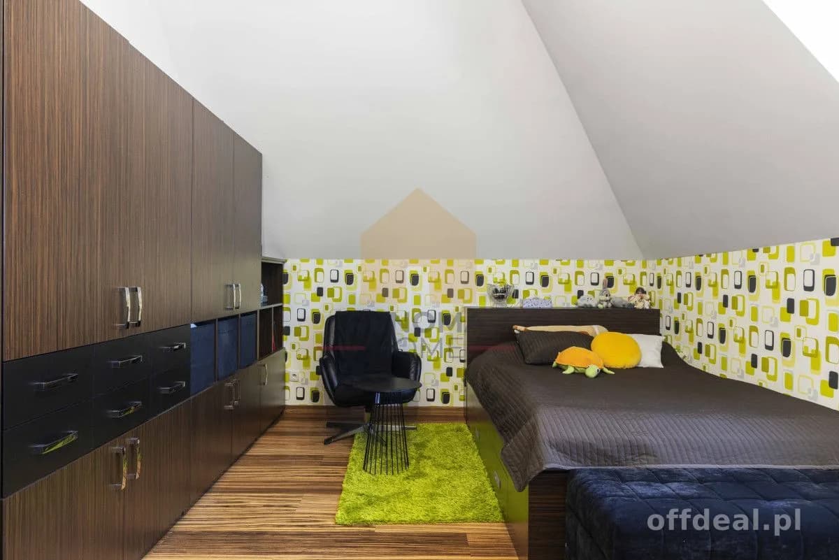 Rodzinny dom z basenem 400m2, Basen | Duży Ogród