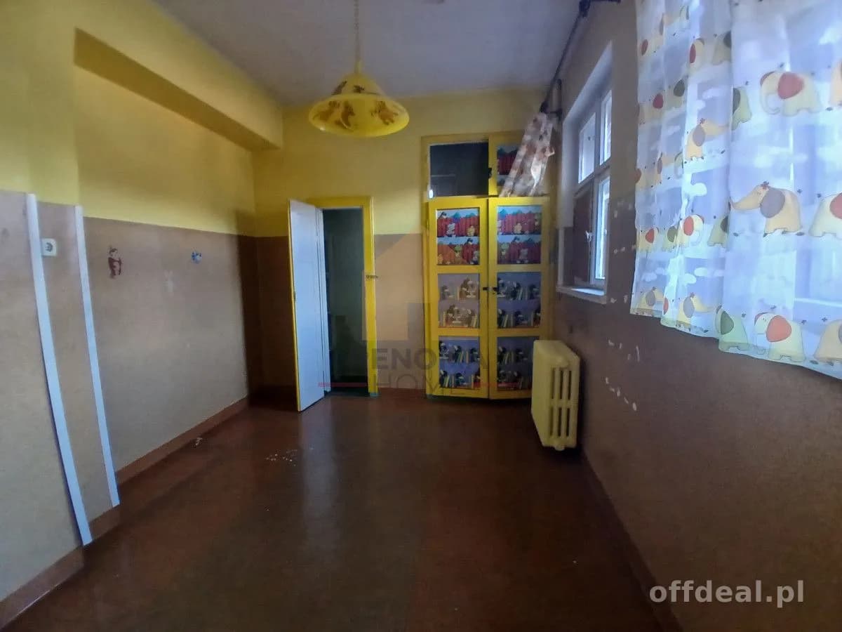 Budynek użytkowy 859 m² | Wałbrzych | inwestycyjny