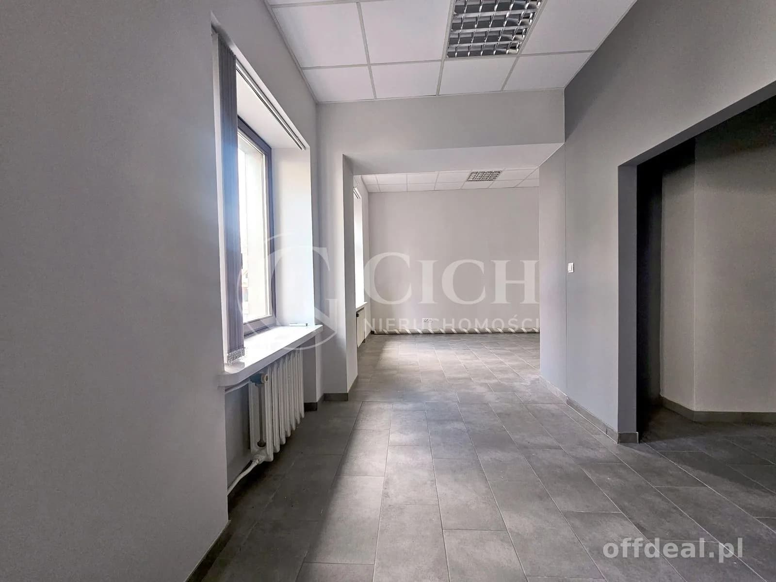 комерційна нерухомість в оренду у Tarnów | 45,2 m²