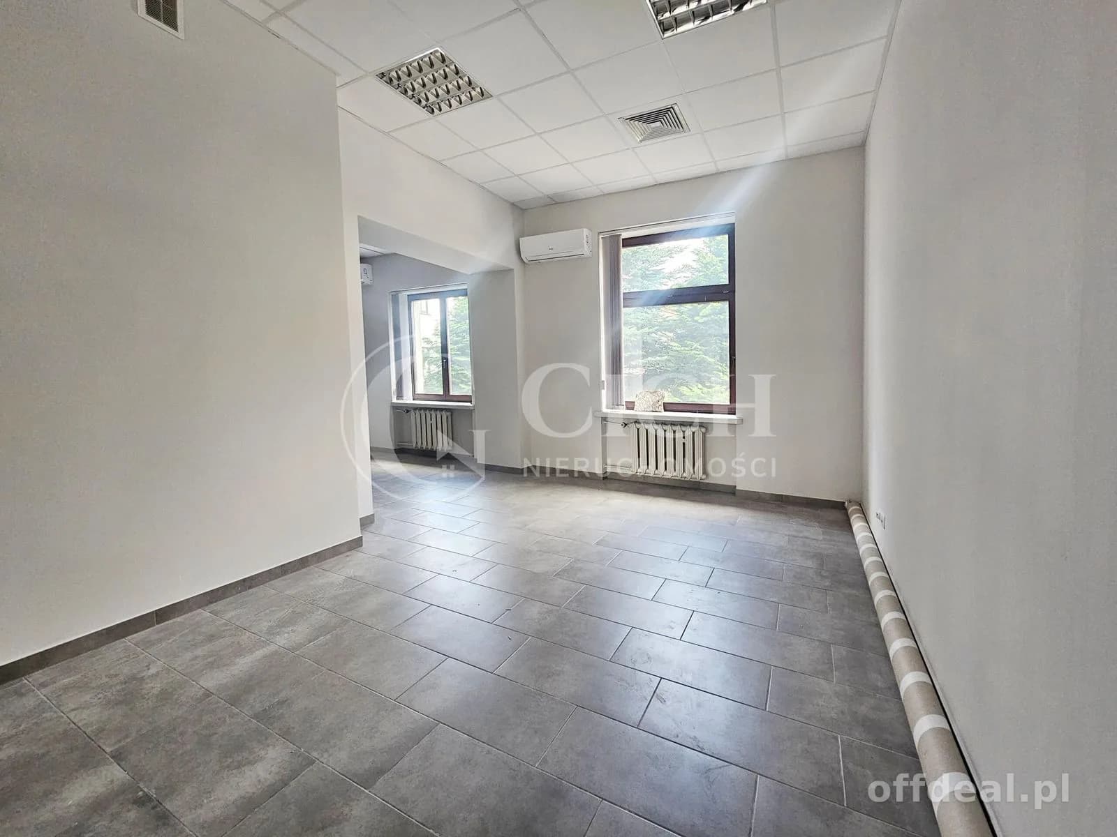 комерційна нерухомість в оренду у Tarnów | 45,2 m²