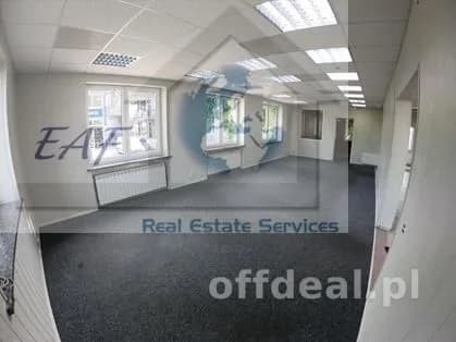 bien commercial à louer à Sękocin Nowy | 210 m²