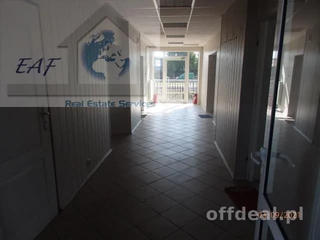 bien commercial à louer à Sękocin Nowy | 210 m²