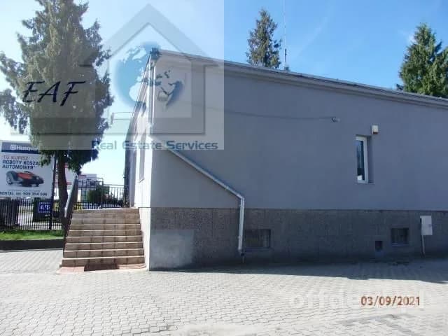 bien commercial à louer à Sękocin Nowy | 210 m²